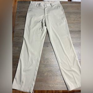 Men’s Nike golf pants. Size 30X32